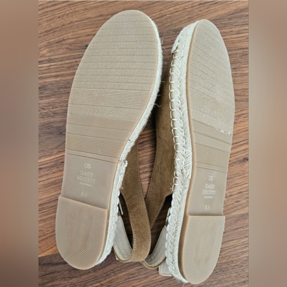 FLASH SALE $10! ONLY 2 HOURS! Vici Brown Espadrille Slingback Flats - Picture 3 of 3